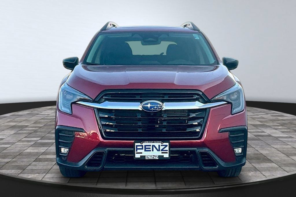 Used 2024 Subaru Ascent Limited AWD/4WD image 2