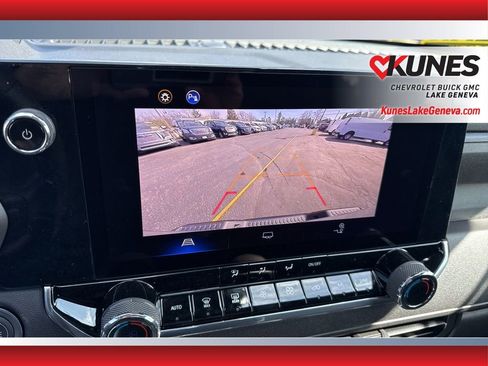 New 2025 Chevrolet Colorado Trail Boss w/ Off-Road Front Bumper Package image 36