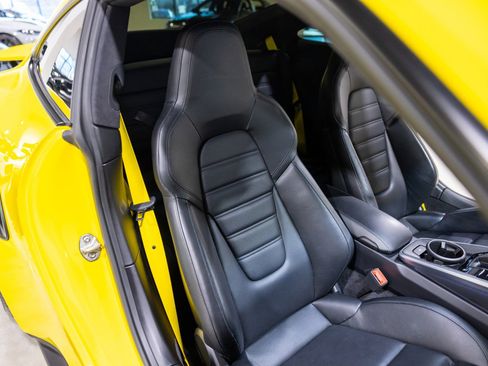 Used 2021 Porsche 911 Turbo S image 30