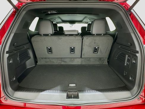 New 2026 Buick Enclave Avenir w/ Super Cruise Package FWD image 28