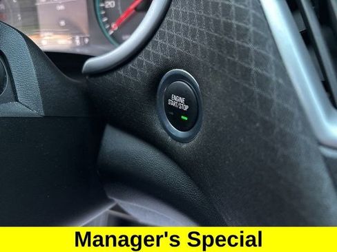 Used 2024 Chevrolet Malibu LT image 21