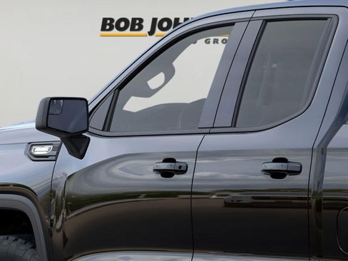 New 2025 GMC Sierra 1500 Elevation image 42