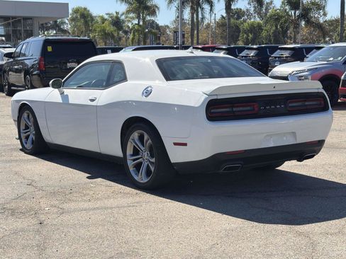 Used 2022 Dodge Challenger GT w/ Plus Package image 5
