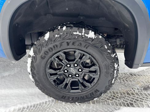 Used 2024 Chevrolet Silverado 1500 ZR2 w/ Technology Package image 15