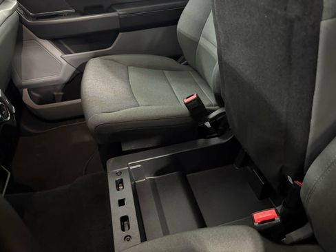 Used 2025 Ford F150 XLT w/ Equipment Group 301A Standard image 24