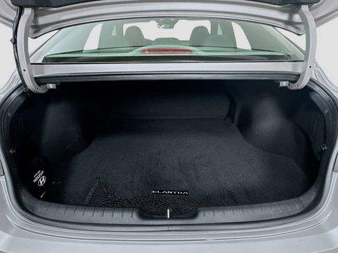 Certified 2025 Hyundai Elantra Sport FWD image 25