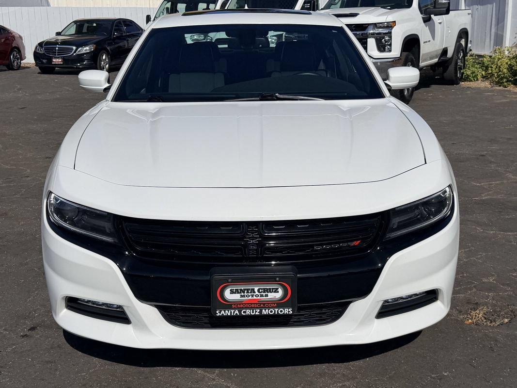 Used 2016 Dodge Charger R/T w/ Plus Group RWD image 2