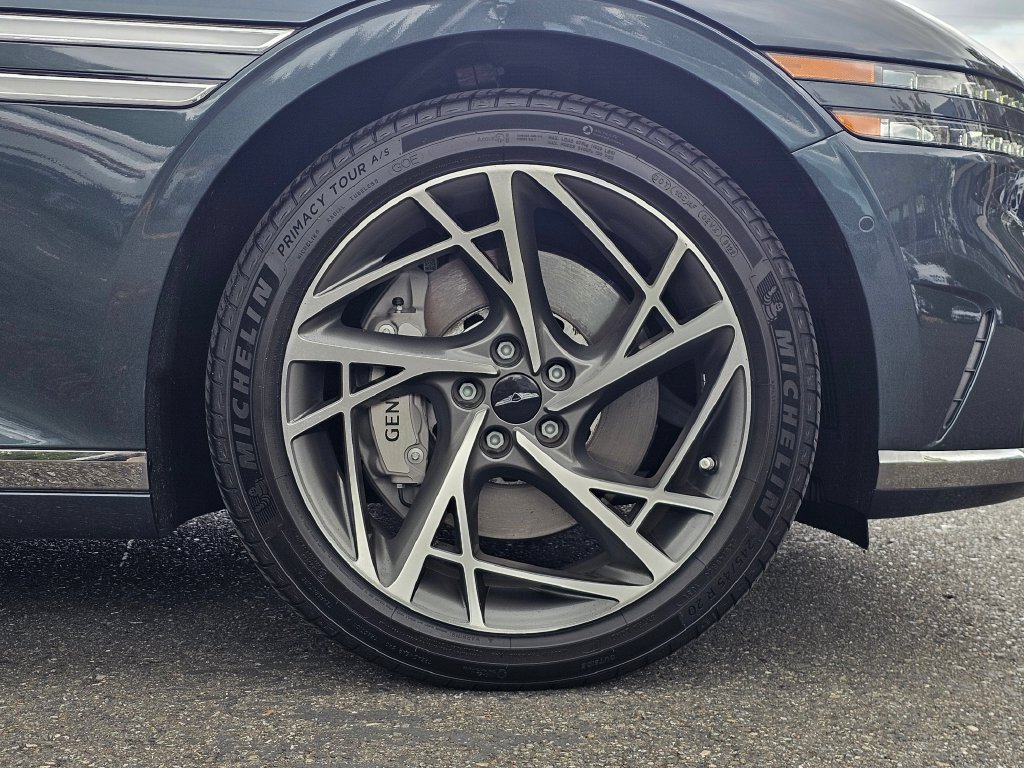 Certified 2023 Genesis G90 3.5T AWD/4WD image 35