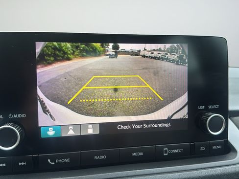 Used 2023 Honda Accord LX image 17