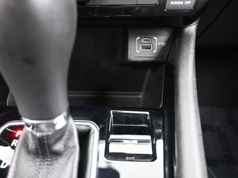 Used 2023 Jeep Compass Altitude image 25