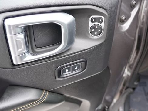 Used 2025 Jeep Wrangler Unlimited Sahara w/ Safety Group image 23