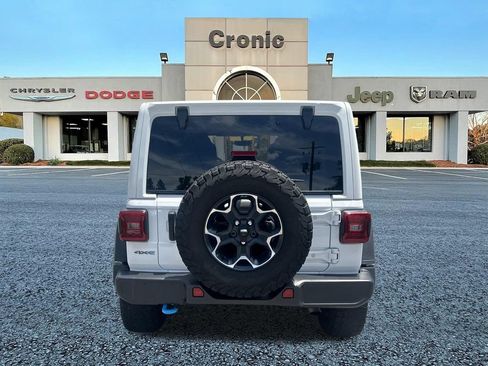Used 2023 Jeep Wrangler Unlimited Rubicon 4xe AWD/4WD image 4