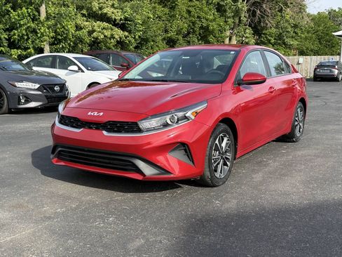 Used 2023 Kia Forte LXS FWD image 1