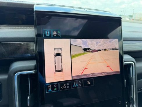 Used 2025 GMC Yukon XL Elevation w/ Technology Package AWD/4WD image 24