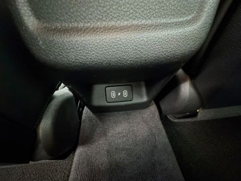 Used 2025 Kia K5 GT-Line image 32