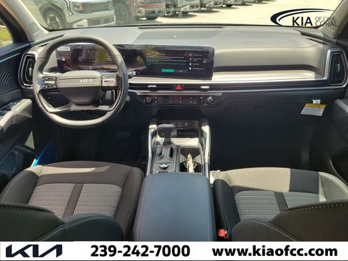 New 2026 Kia Sorento LX FWD image 14