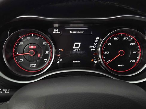 Used 2018 Dodge Charger GT AWD/4WD image 15