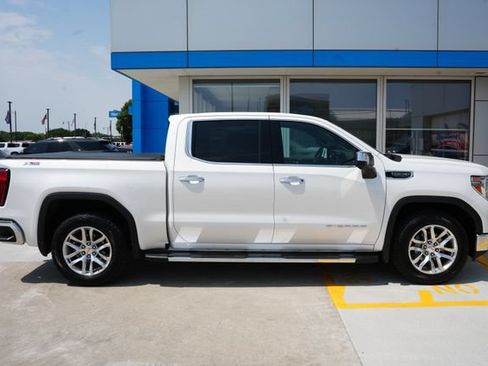 Used 2022 GMC Sierra 1500 SLT w/ SLT Premium Plus Package AWD/4WD image 33