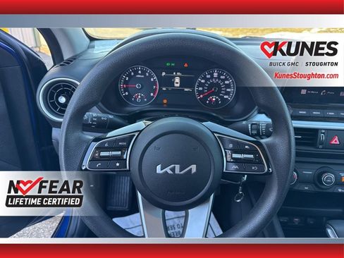 Used 2024 Kia Forte LXS image 23
