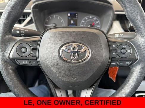 Used 2023 Toyota Corolla LE image 19
