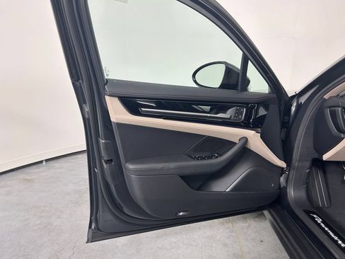 New 2026 Porsche Panamera 4 AWD/4WD image 14