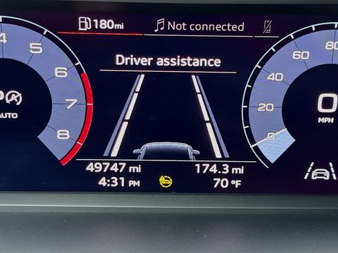 Used 2021 Audi Q3 2.0T Premium w/ Convenience Package image 8