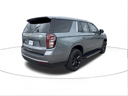 Used 2021 Chevrolet Tahoe LS w/ Driver Alert Package RWD image 3