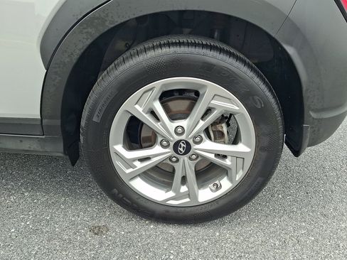 Certified 2023 Hyundai Kona SEL AWD/4WD image 9