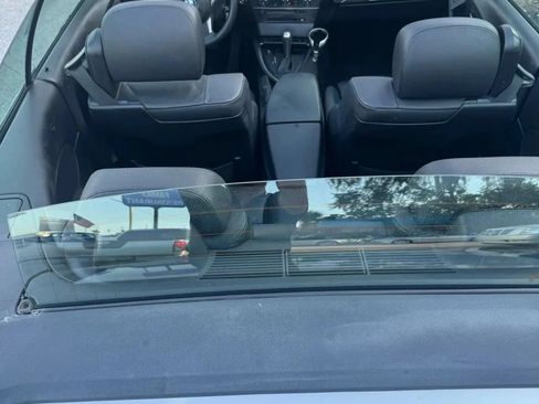 Used 2007 BMW 650i Convertible RWD image 18
