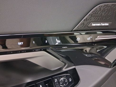 New 2026 BMW 530i w/ M Sport Package RWD image 12