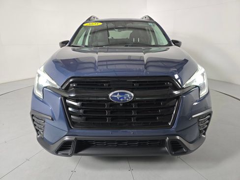 Used 2025 Subaru Ascent Bronze Edition image 8