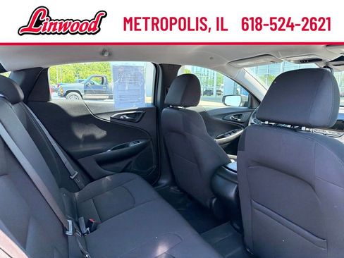 Used 2023 Chevrolet Malibu LS w/ LPO, Floor Liner Package FWD image 11