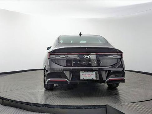 Used 2025 Hyundai Sonata SEL FWD image 7