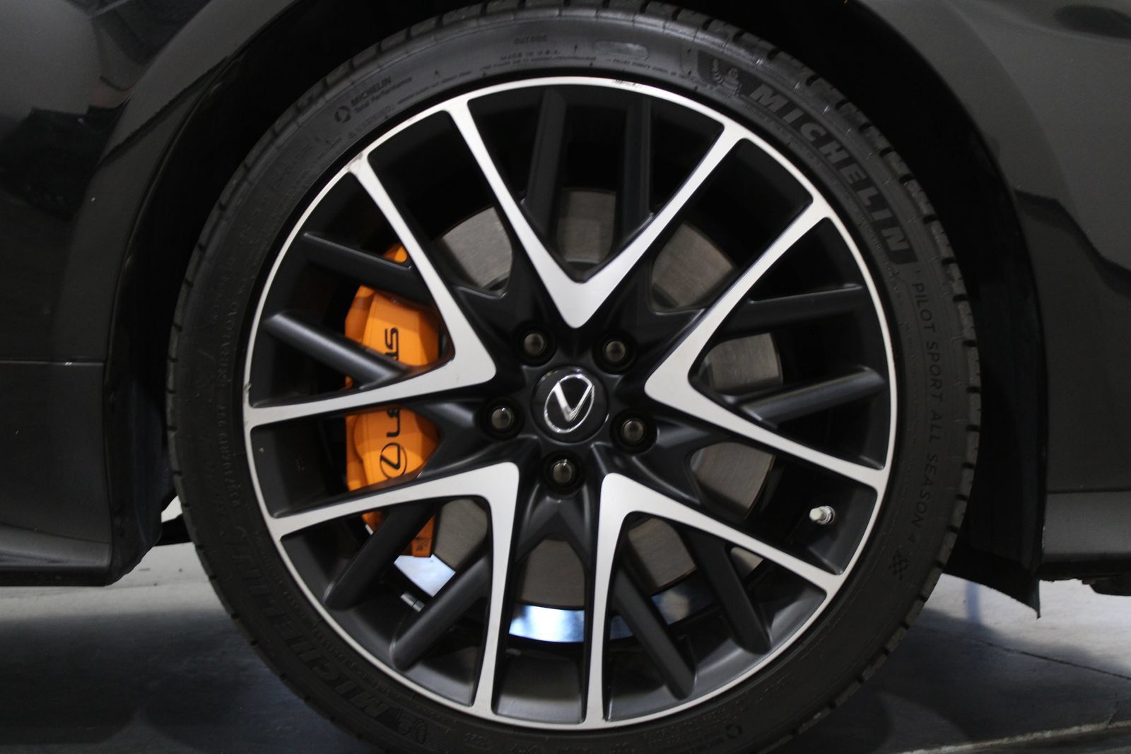 Used 2018 Lexus RC 350 RWD image 14
