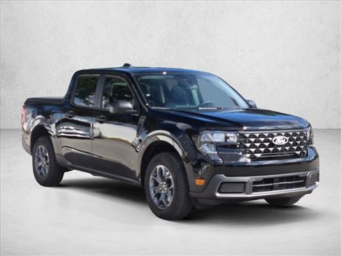 New 2025 Ford Maverick XLT image 5