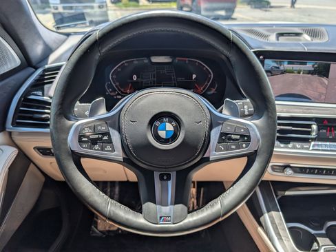 Used 2019 BMW X7 xDrive50i w/ Dynamic Handling Package AWD/4WD image 17