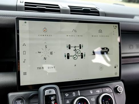 New 2026 Land Rover Defender 110 Trophy Edition AWD/4WD image 42
