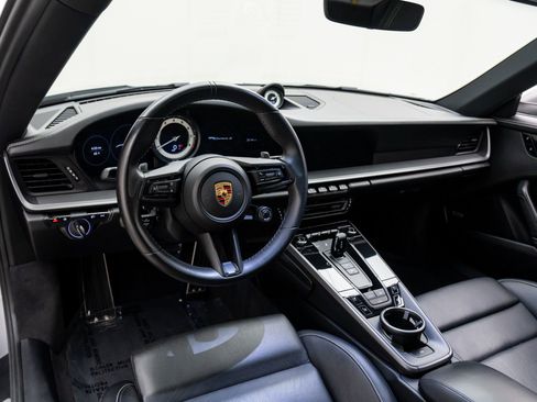 Used 2020 Porsche 911 Carrera S RWD image 10