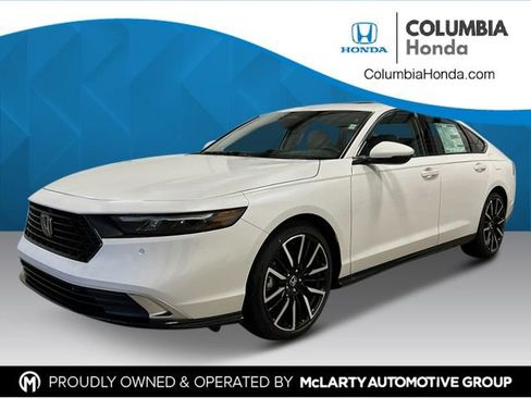 New 2025 Honda Accord Touring image 1