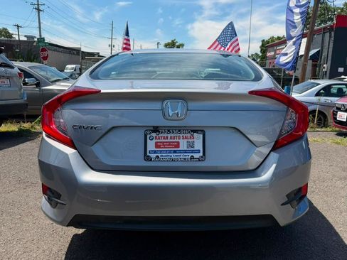 Used 2018 Honda Civic LX image 4