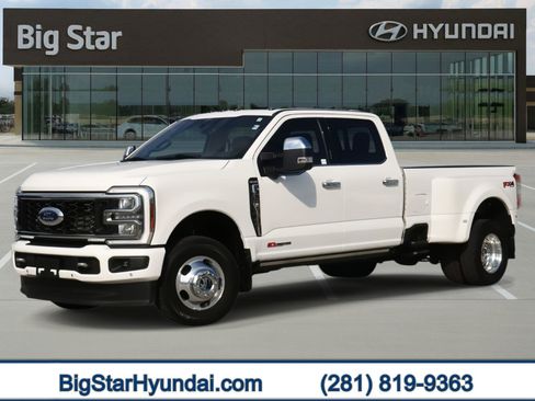 Used 2024 Ford F350 King Ranch w/ Chrome Package image 1