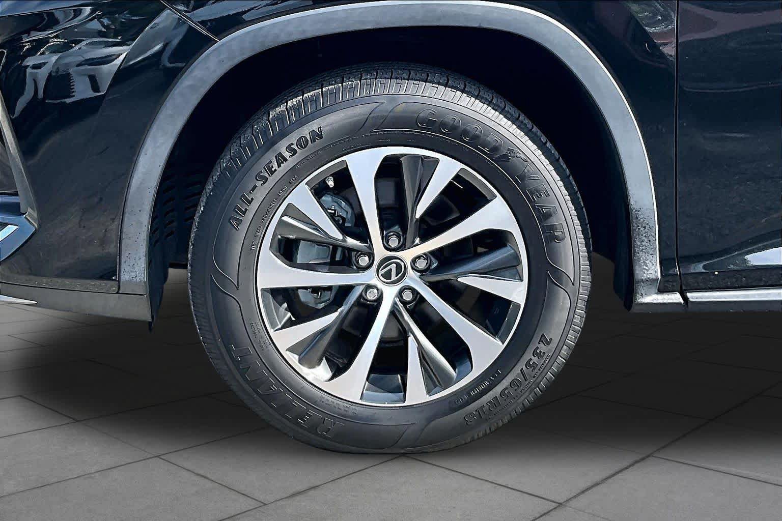 Used 2020 Lexus RX 350 FWD w/ Accessory Package image 11