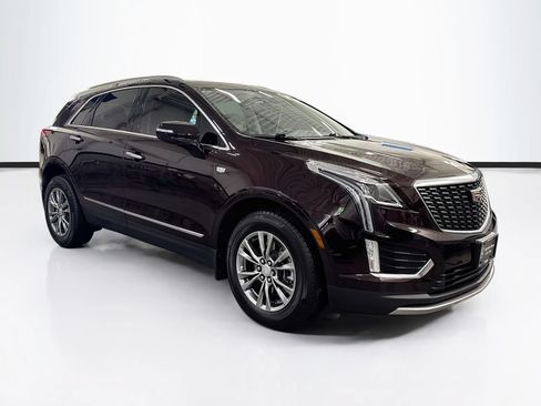 Used 2021 Cadillac XT5 Premium Luxury w/ LPO, Floor Liner Package AWD/4WD image 3