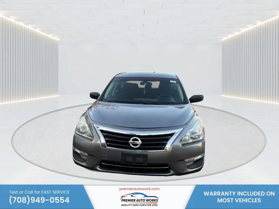 Used 2015 Nissan Altima 2.5 S w/ Special Edition Package FWD image 2