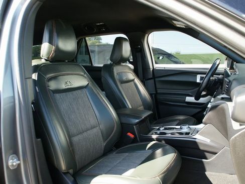 Used 2022 Ford Explorer Timberline image 42