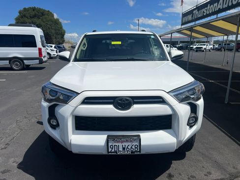 Certified 2023 Toyota 4Runner SR5 Premium w/ Moonroof Package AWD/4WD image 4