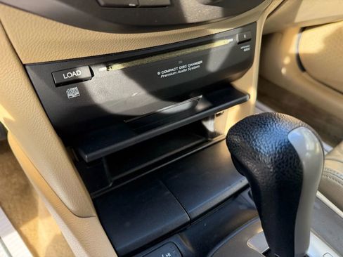 Used 2010 Honda Accord EX-L image 20