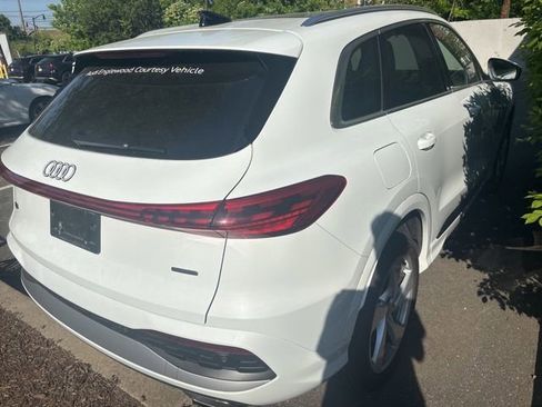 Used 2025 Audi Q5 Premium Plus w/ Premium Plus AWD/4WD image 9