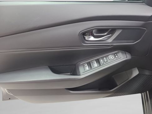 Used 2023 Honda Accord EX image 20