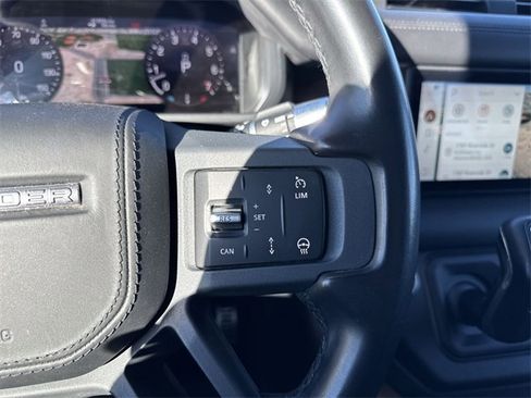 Used 2020 Land Rover Defender 110 X image 16